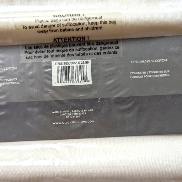 Gluckstein Home Bedford Table Runner - Picture 2 of 5